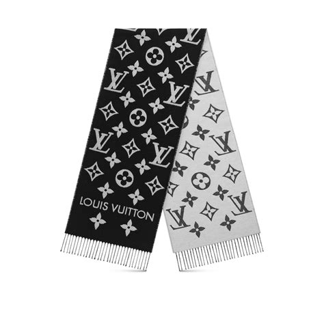 LV Essential Scarf S00 .